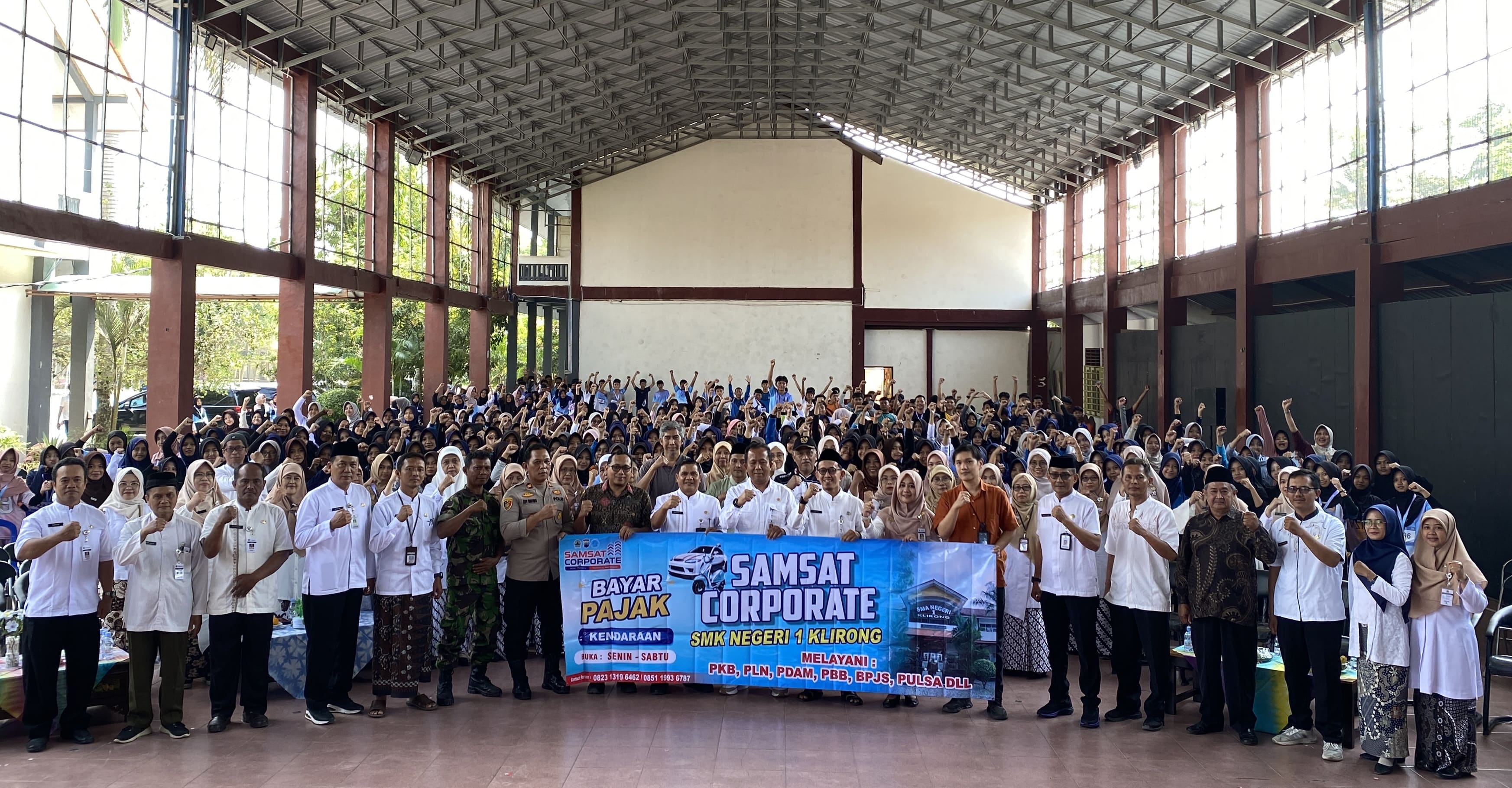 Background SMA Negeri 1 Klirong